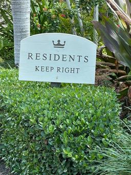 Picture of 11405 SW 87Th Ter, Miami, FL 33173