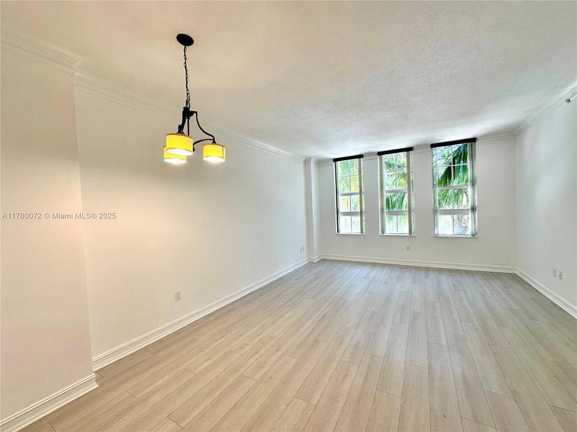 Picture of 3001 NE 185Th St # 336, Aventura FL 33180