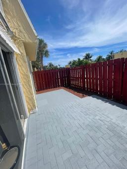 Picture of 508 SW 1St St # 508, Boynton Beach, FL 33435