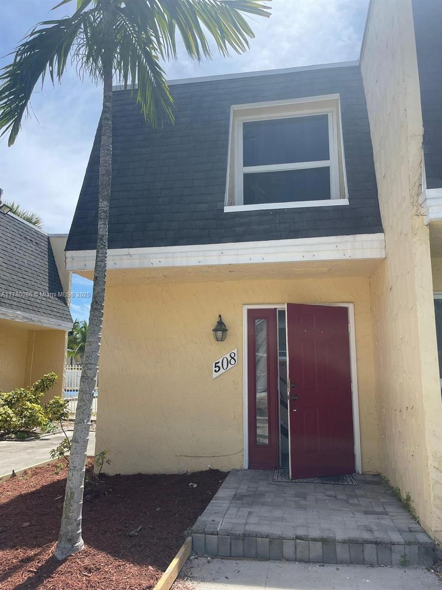 Picture of 508 SW 1St St # 508, Boynton Beach, FL 33435