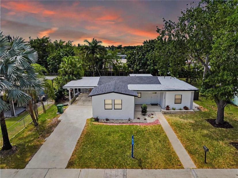 Picture of 1550 NE 11Th St, Homestead FL 33033