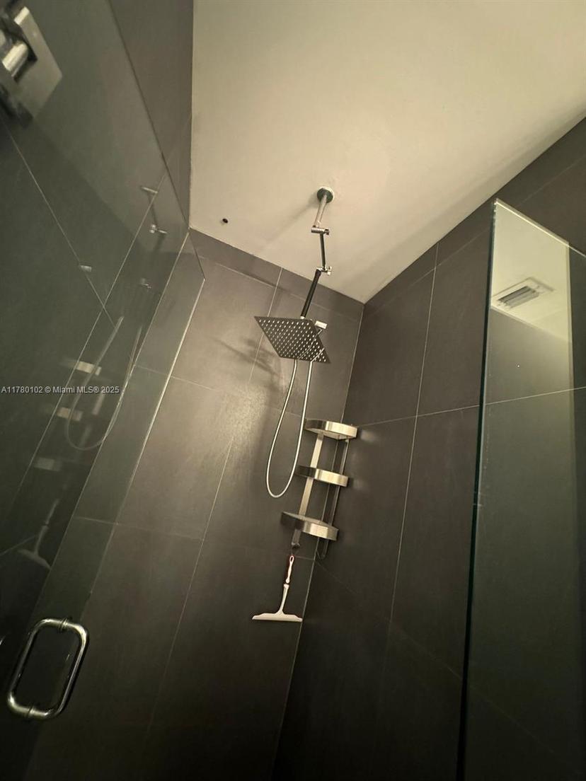 Picture of 1600 Euclid Ave # 102, Miami Beach FL 33139