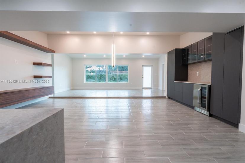 Picture of 11505 NE 11Th Pl, Biscayne Park FL 33161
