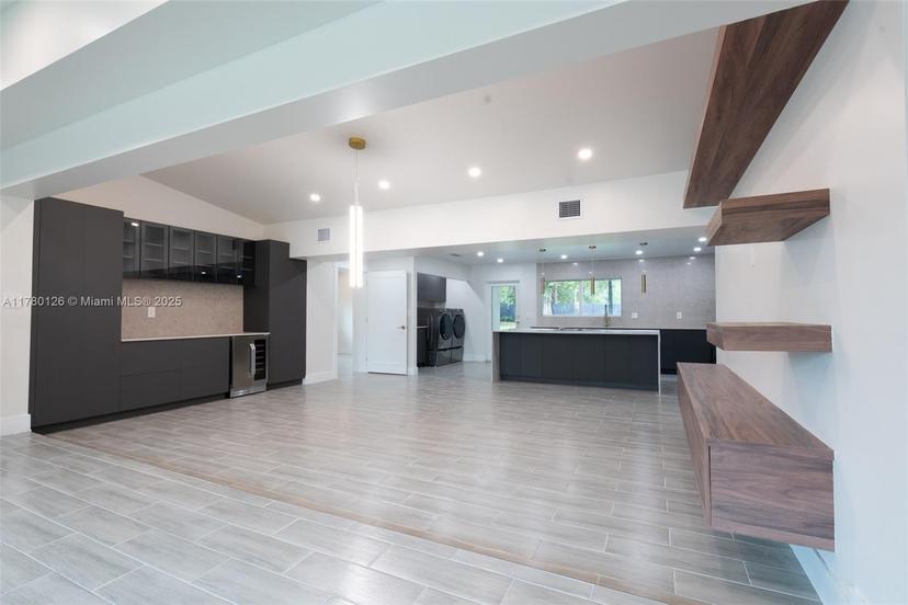 Picture of 11505 NE 11Th Pl, Biscayne Park FL 33161
