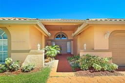 Picture of 9677 N Springs Way, Coral Springs, FL 33076