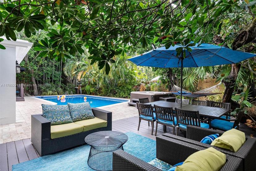 Picture of 4545 Nautilus Ct, Miami Beach FL 33140