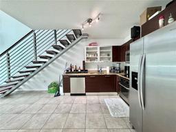 Picture of 41 SE 5Th St # 406, Miami, FL 33131