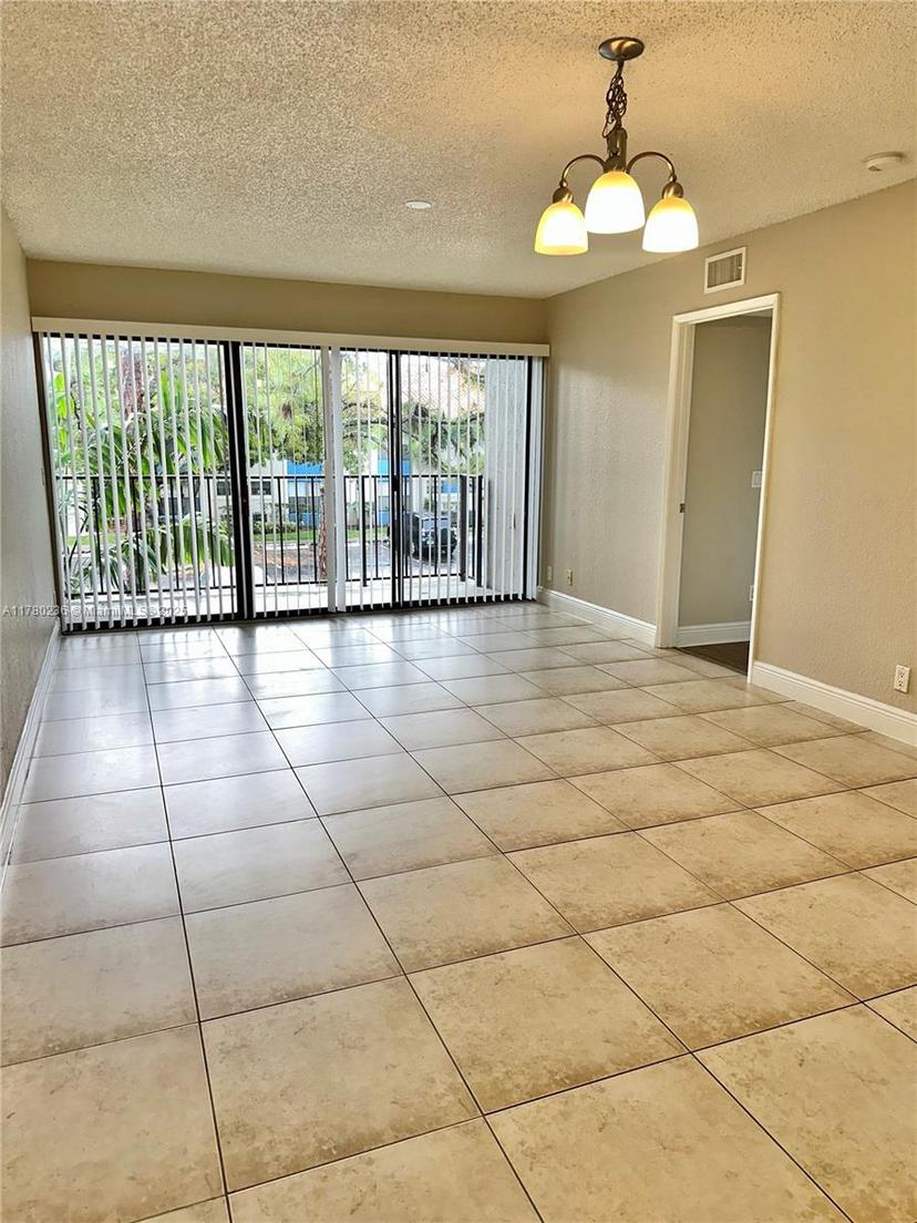 Picture of 1620 Balfour Point Dr # G, West Palm Beach FL 33411