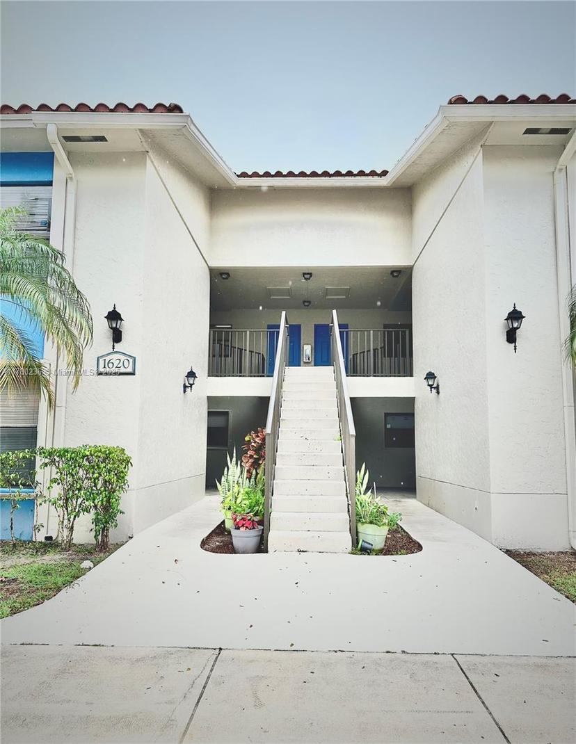 Picture of 1620 Balfour Point Dr # G, West Palm Beach FL 33411