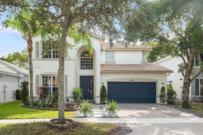 Picture of 19234 Seneca Ave, Weston FL 33332