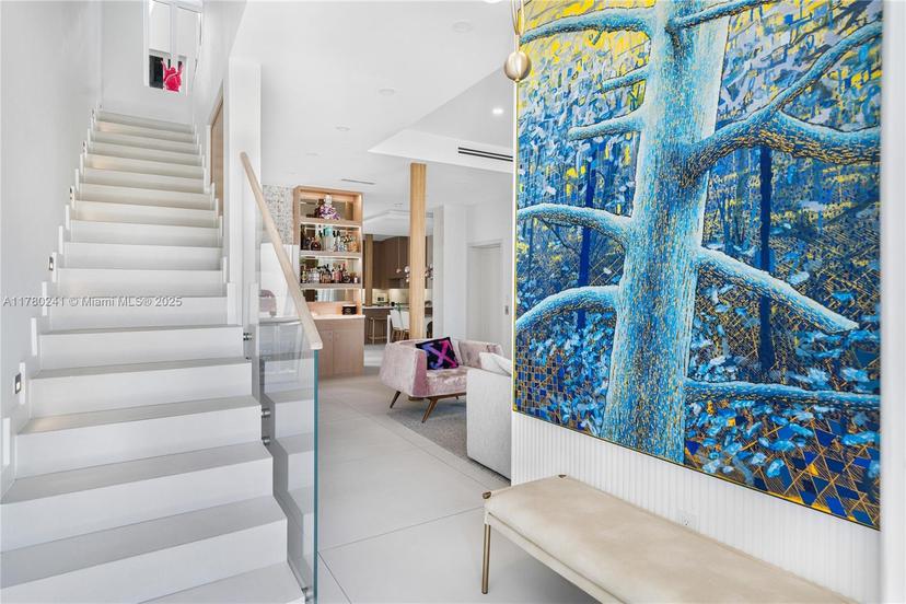 Picture of 6203 N Laguna Path, Miami Beach FL 33141