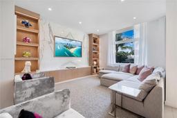 Picture of 6203 N Laguna Path, Miami Beach, FL 33141