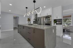 Picture of 2272 NE 31St St, Lighthouse Point, FL 33064