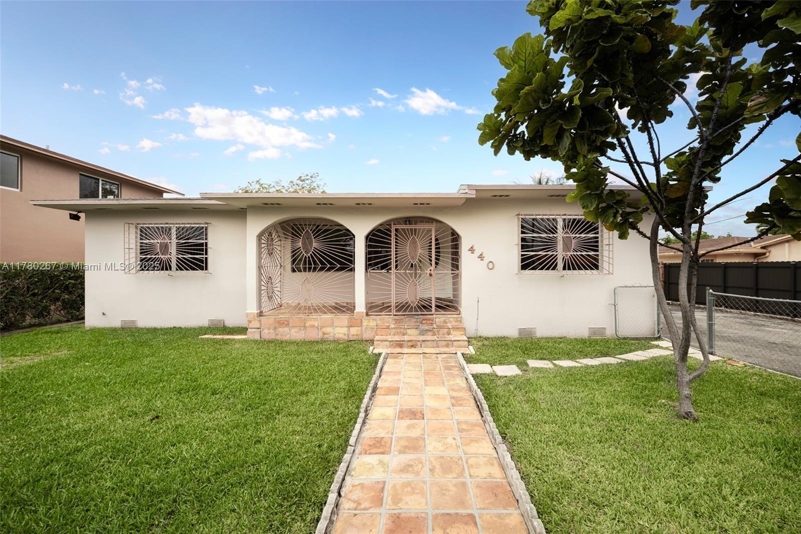 Picture of 440 SW 80Th Ave, Miami, FL 33144