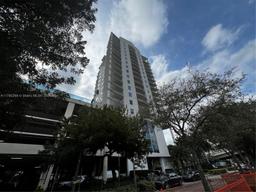 Picture of 10 SW South River Dr # 812, Miami, FL 33130