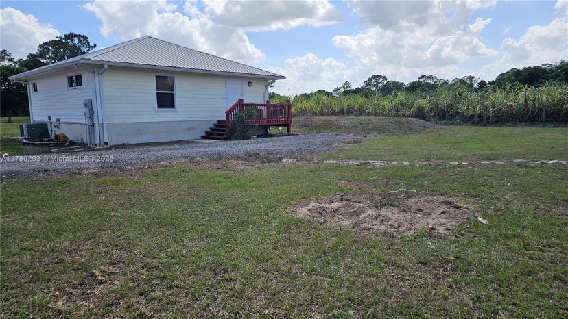 Picture of 1250 Naples Avenue, Clewiston FL 33440