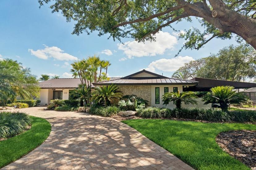 Picture of 10004 SW 130Th Ter, Miami FL 33176