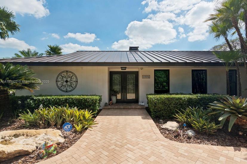 Picture of 10004 SW 130Th Ter, Miami FL 33176