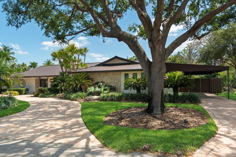 Picture of 10004 SW 130Th Ter, Miami FL 33176