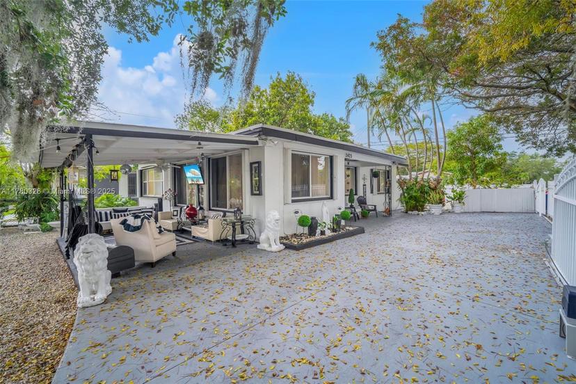 Picture of 11425 NW 18Th Ave, Miami FL 33167