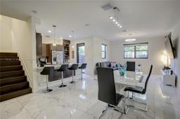 Picture of 10419 NW 81St Ter, Doral, FL 33178