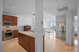 Picture of 19370 Collins Ave # 24, Sunny Isles Beach, FL 33160