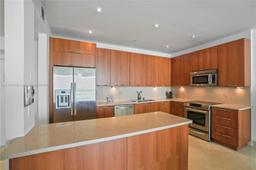 Picture of 19370 Collins Ave # 24, Sunny Isles Beach, FL 33160