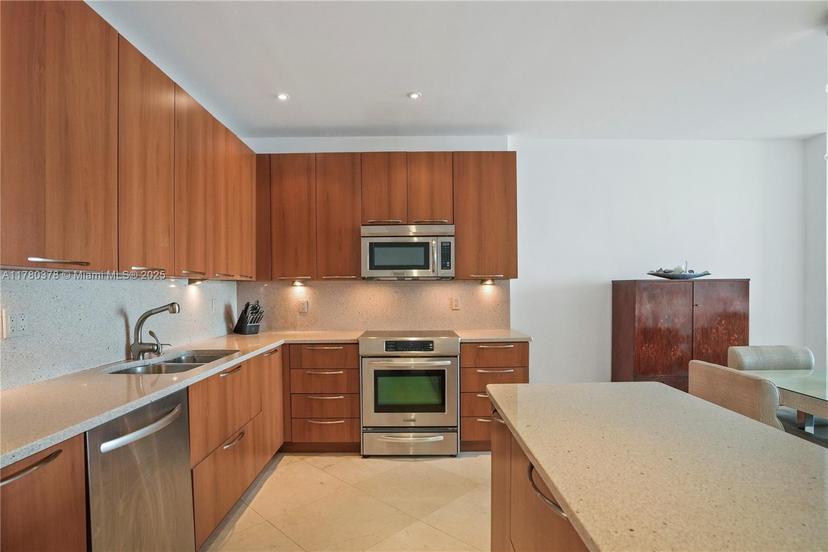 Picture of 19370 Collins Ave # 24, Sunny Isles Beach FL 33160
