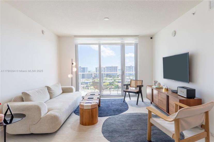 Picture of 330 Sunny Isles Blvd # 1606, Sunny Isles Beach FL 33160