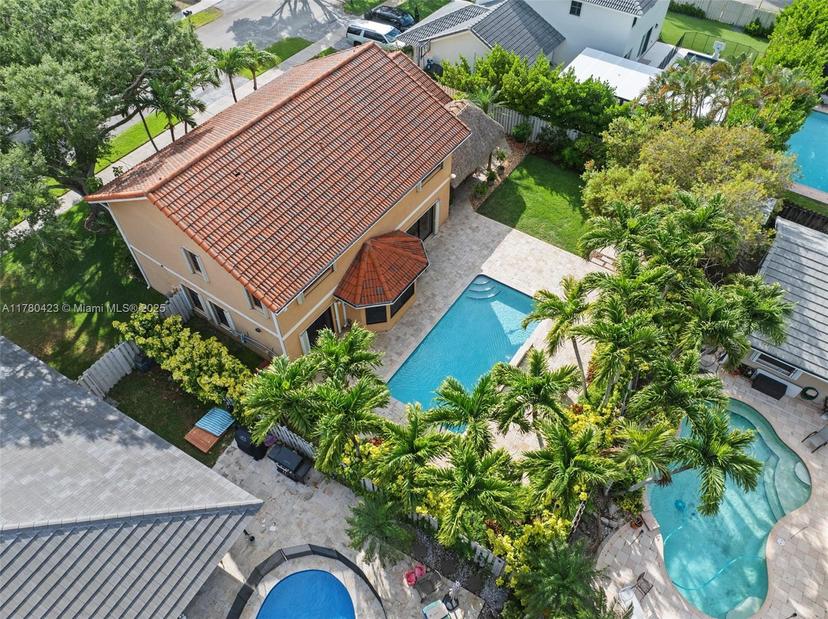 Picture of 14231 Harpers Ferry St, Davie FL 33325