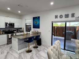 Picture of 11370 SW 254Th Ter, Homestead, FL 33032