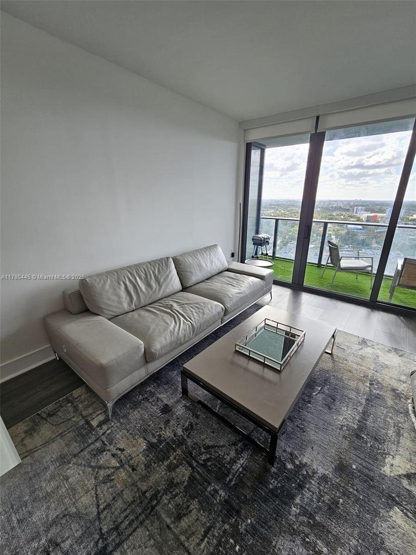 Picture of 121 NE 34 St # 2511, Miami FL 33137