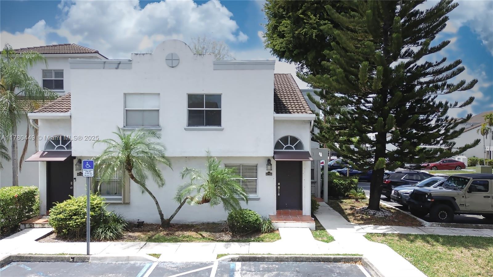 Picture of 4756 NW 97Th Ct # 79, Doral, FL 33178