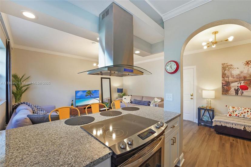 Picture of 359 Meridian Ave # A104, Miami Beach FL 33139