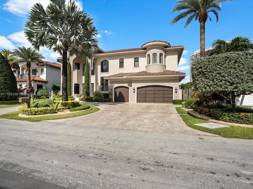 Picture of 3301 NE 170Th St, North Miami Beach FL 33160