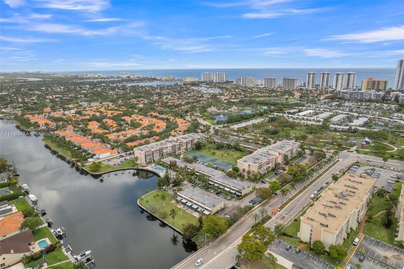 Picture of 2101 Atlantic Shores Blvd # 201, Hallandale Beach FL 33009