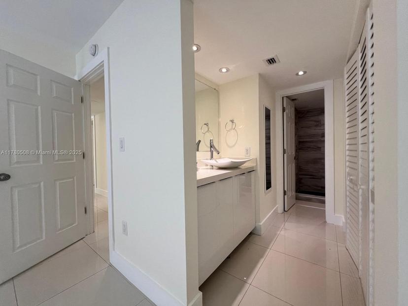 Picture of 8205 SW 152Nd Ave # 000, Miami FL 33193