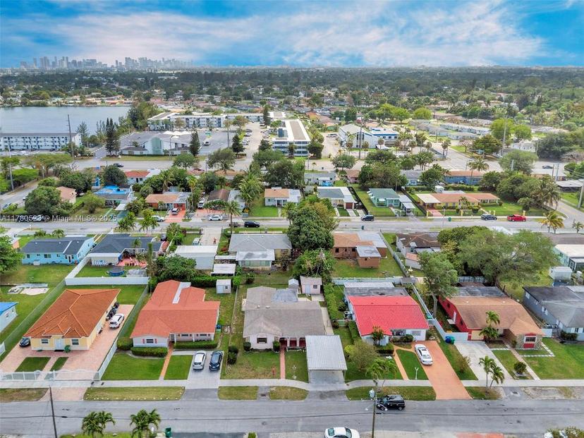 Picture of 1350 NW 96Th St, Miami FL 33147