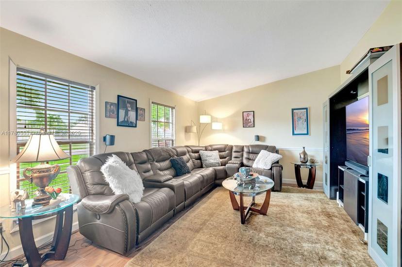 Picture of 5279 W Canal Cir W, Lake Worth FL 33467