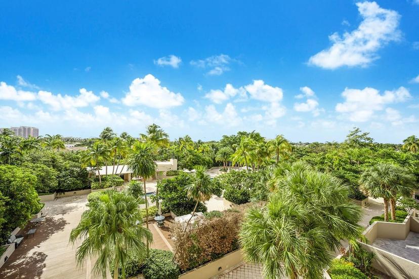 Picture of 151 Crandon Blvd # 439, Key Biscayne FL 33149