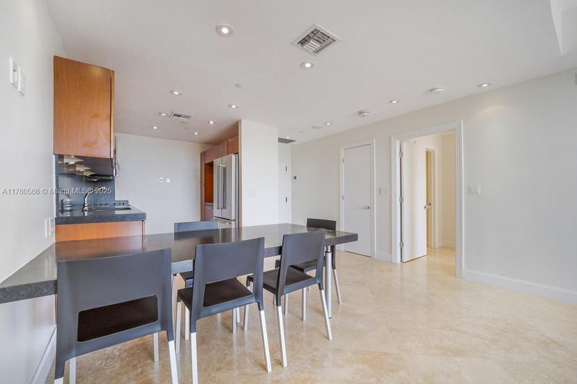 Picture of 151 Crandon Blvd # 439, Key Biscayne FL 33149