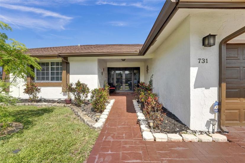 Picture of 731 SW 99Th Ave, Pembroke Pines FL 33025