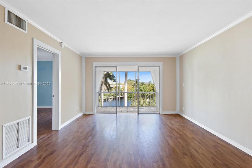 Picture of 3000 NE 16Th Ave # 408, Oakland Park FL 33334