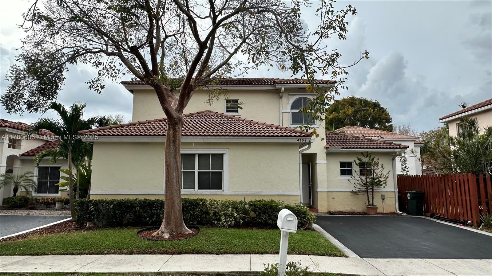 Picture of 4764 NW 6Th Pl, Coconut Creek, FL 33063