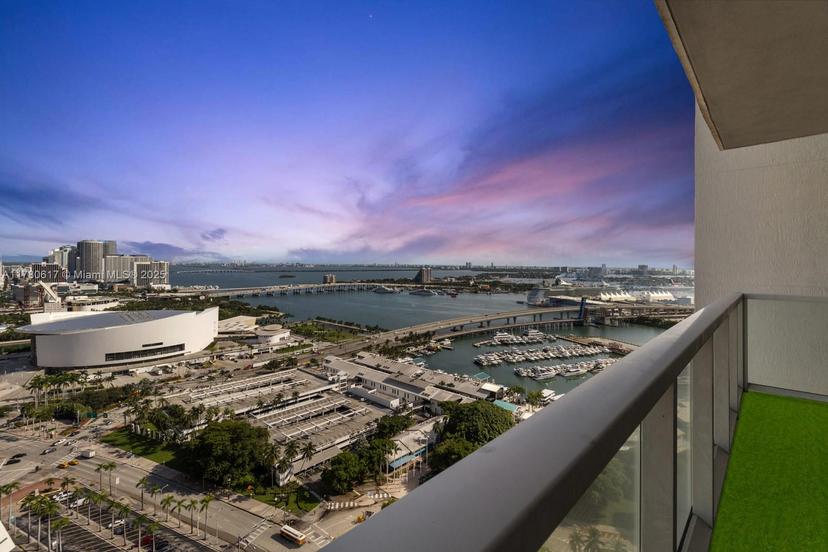 Picture of 244 Biscayne Blvd # 3104, Miami FL 33132