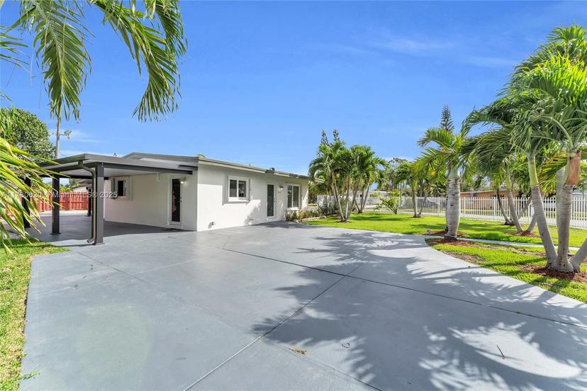 Picture of 14441 SW 291St St, Homestead FL 33033