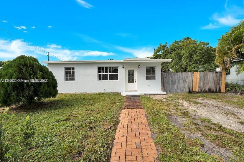 Picture of 3900 SW 47Th Ave, West Park FL 33023
