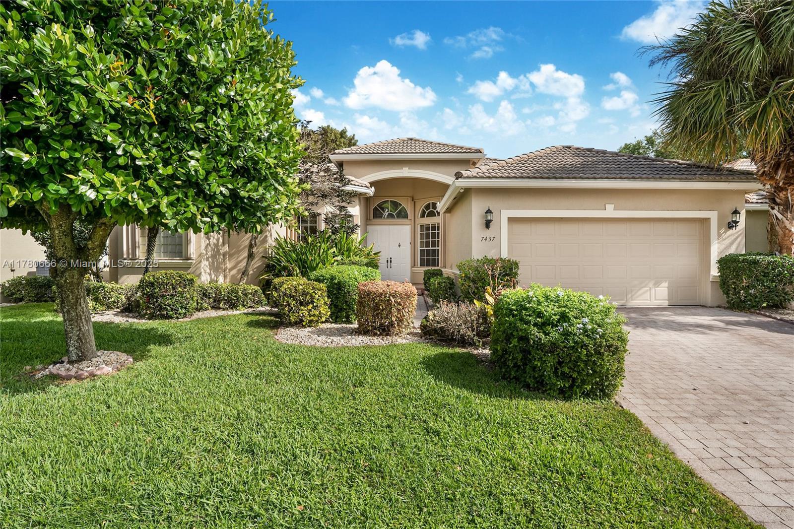 Picture of 7437 Viale Michelangelo, Delray Beach, FL 33446