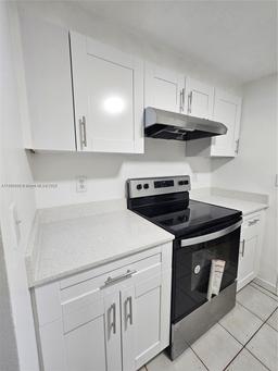 Picture of 12500 NE 5Th Ave # 101, North Miami, FL 33161