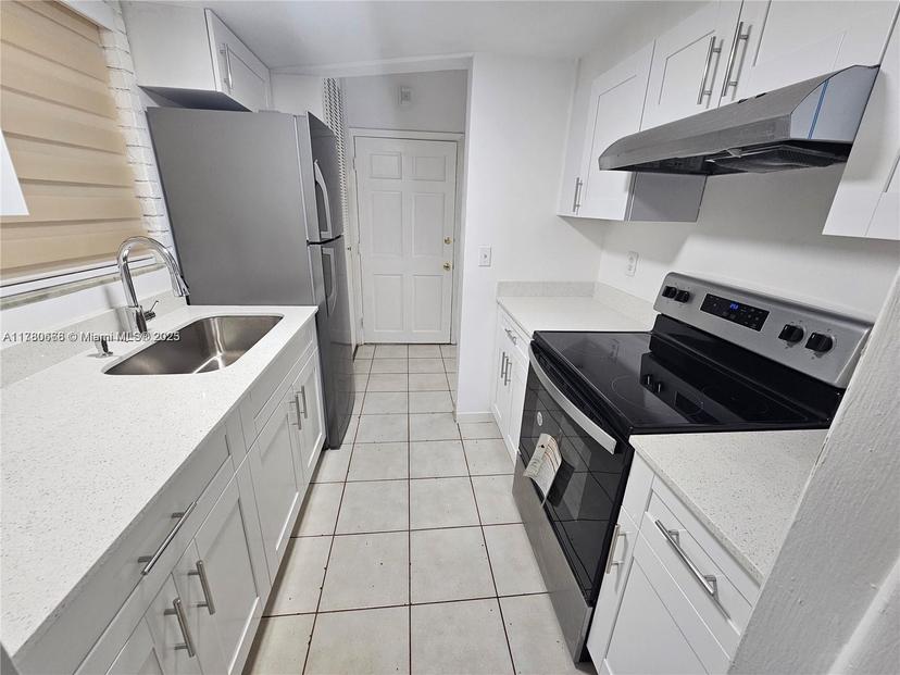 Picture of 12500 NE 5Th Ave # 101, North Miami FL 33161